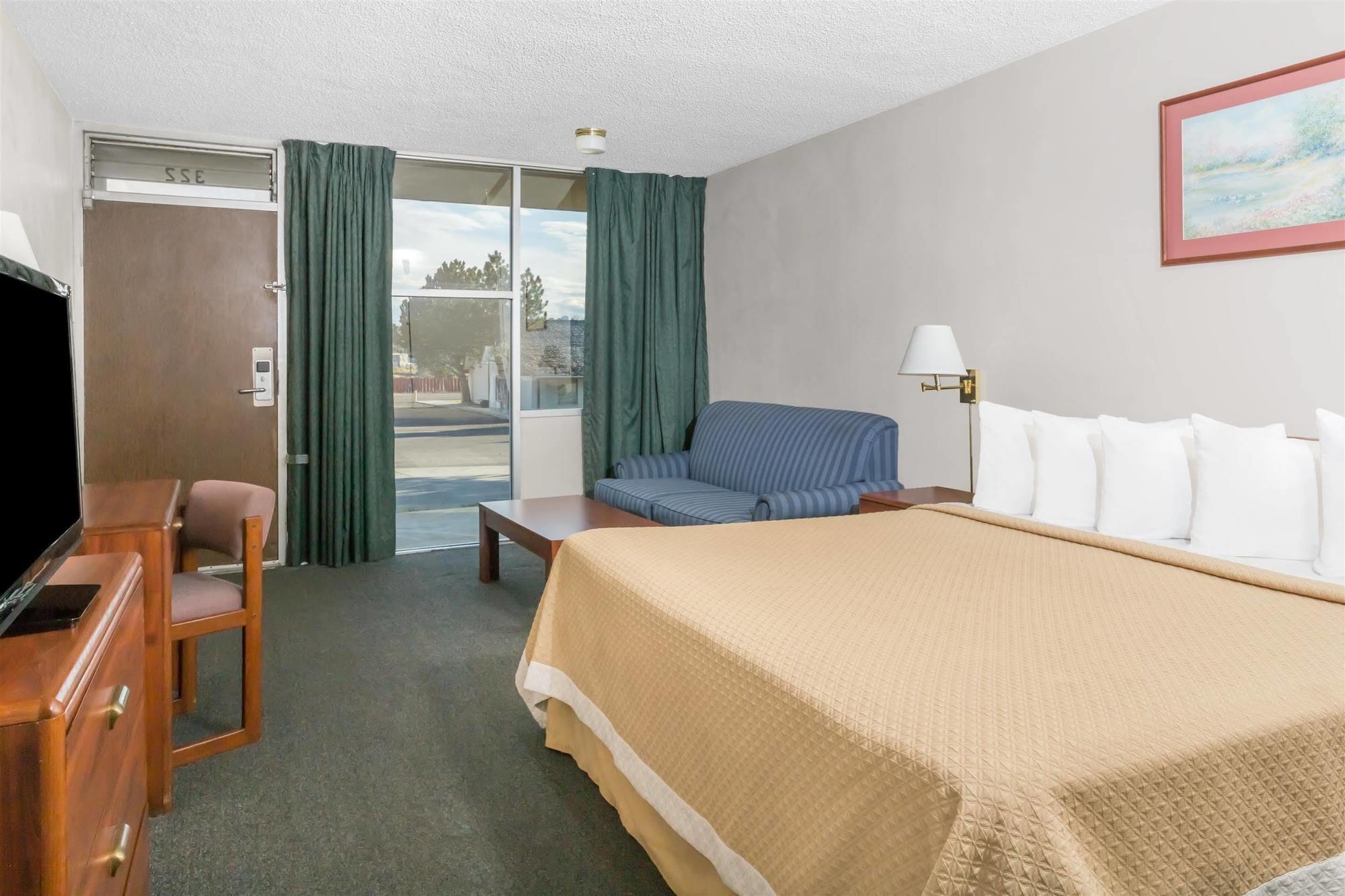 Days Inn By Wyndham Rock Springs Exterior foto